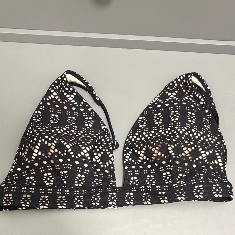 Abercrombie & Fitch Black and White eylet lace  Bikini Top